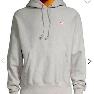 Small unisex reverse weave Champion Sweater 💙❤️